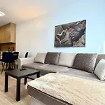 Appartement Luka Paludzka *